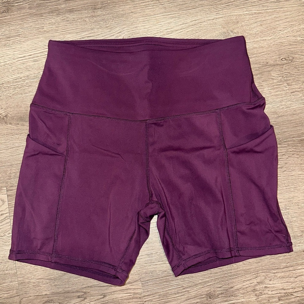 Women’s biker shorts
